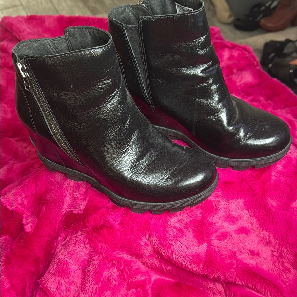 Sorel Shiny Black Ankle Booties
